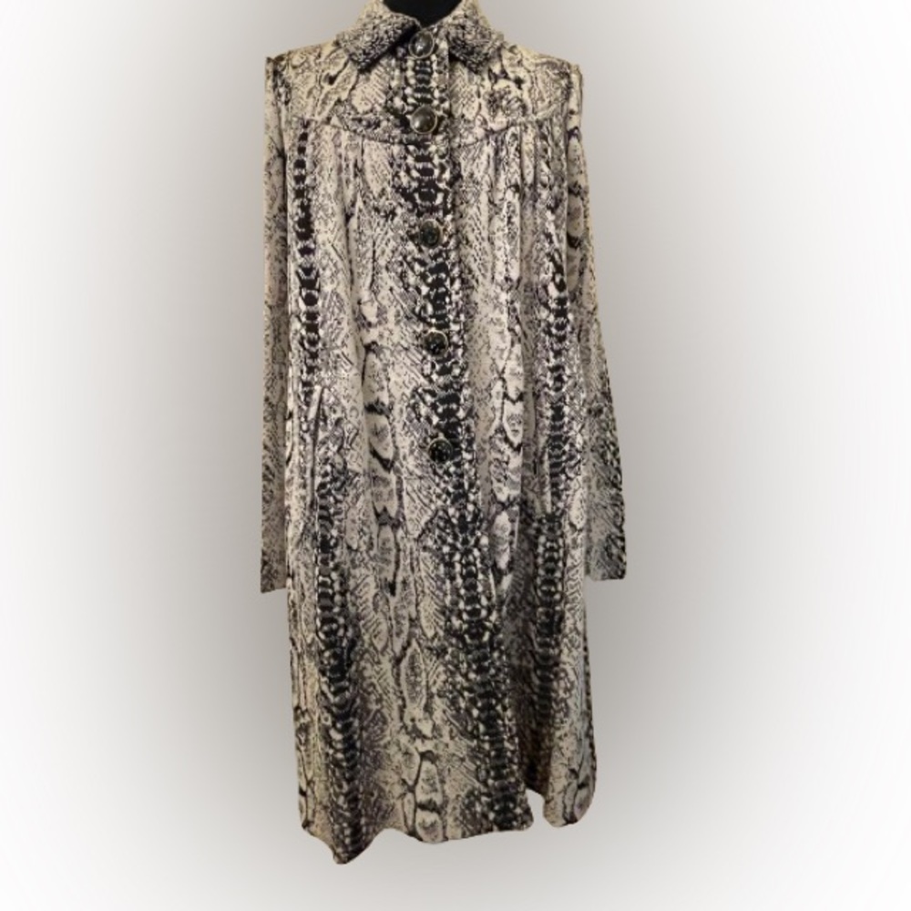 St. John Collection Jacket Coat Black and Cream Snake Print Santana Knit